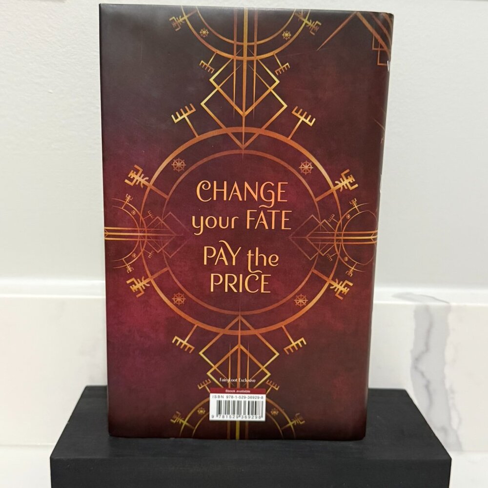 Fairyloot Items from the Feb 2021 Box - including Signed Book - Picture 12 of 15